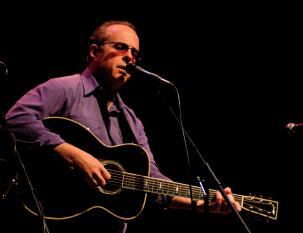 Tom Russell 